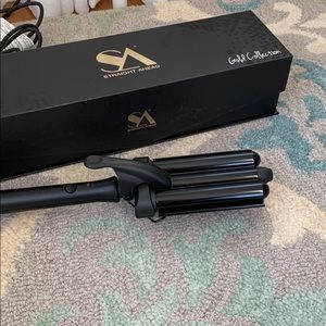 Straight ahead curling tool